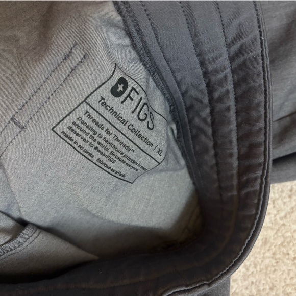 Sold - Picture 3 of 3